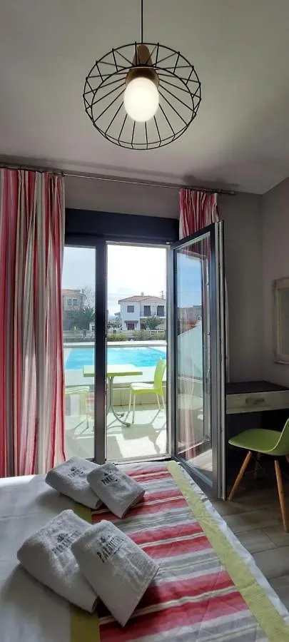 Paramithi Luxury Apartments Nikiti  Greece